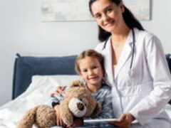 Медицинская помощь детям при тиреоидитах